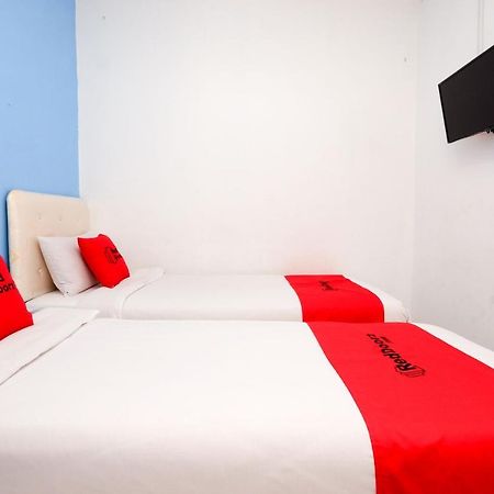 Hotel O Semarang Near Kota Lama Semarang Formerly Kamarkoe Residence Coo Property Εξωτερικό φωτογραφία